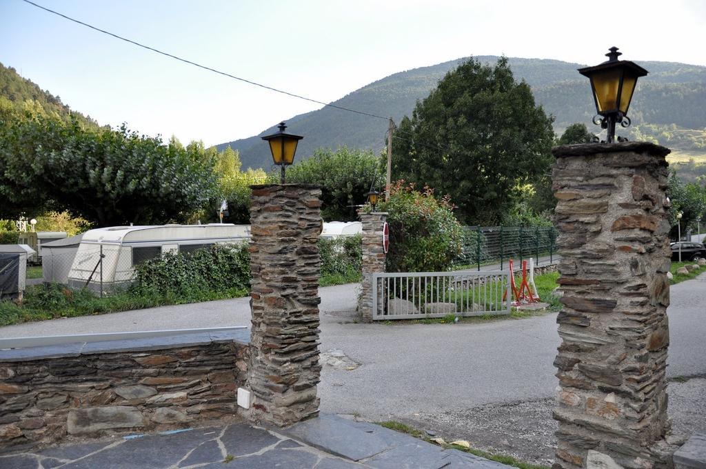 Frontera Bungalow Park Farga de Moles エクステリア 写真